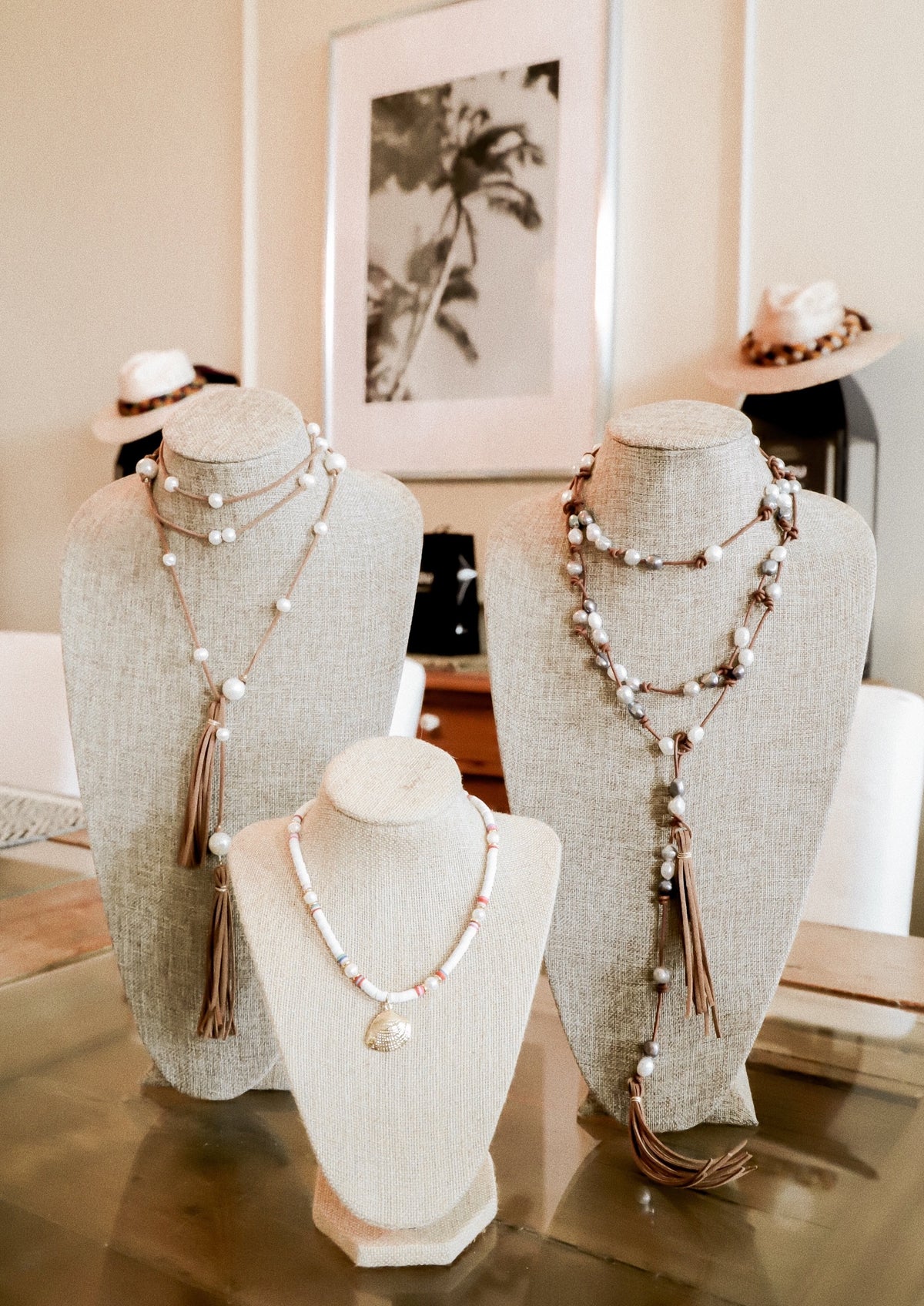 White Pearl & Leather Wrap Necklace - Milou Palm Beach